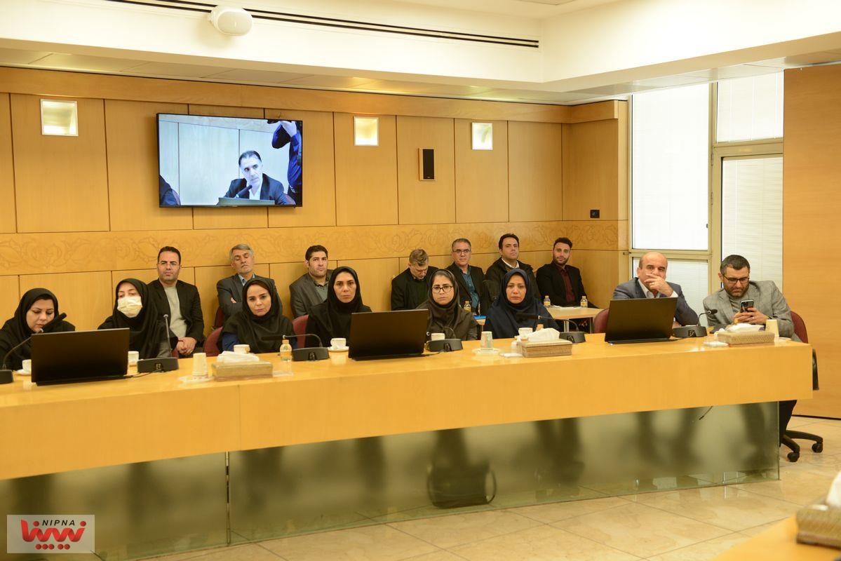 تقدیر مدیرعامل شرکت ملی صنایع پتروشیمی از اعضای کارگروه سلامت اداری NPC 12